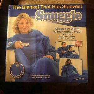 Fleece Blanket With Sleeves & Pockets. Fits All.
